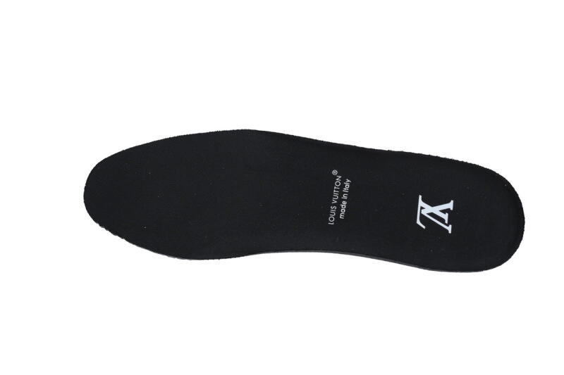 LOUIS VUITTON Trainer All Black Diamond