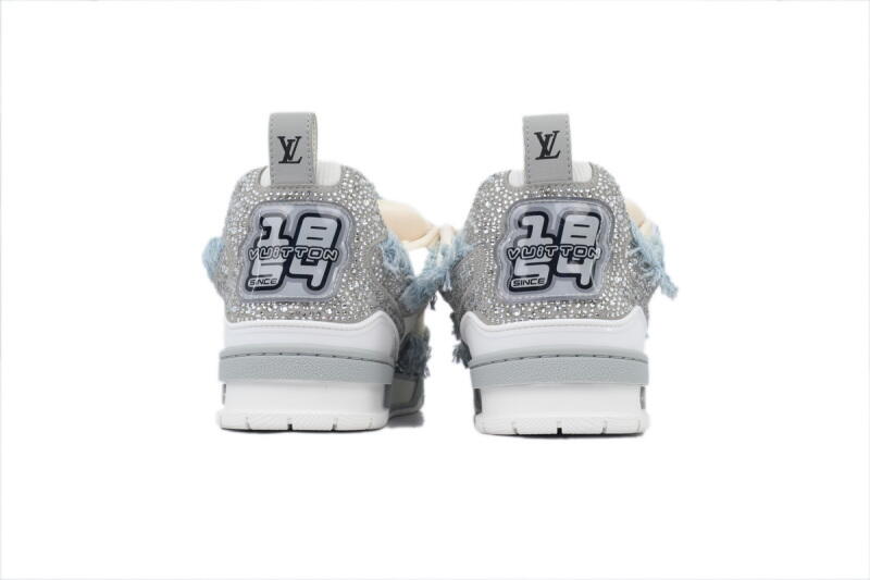 LOUIS VUITTON Horse Hair Gray White Diamond