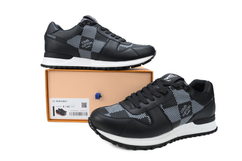 LV Run Away Black White