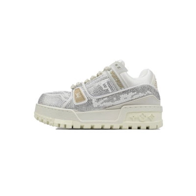 LOUIS VUITTON Trainer White Khaki Diamond 01