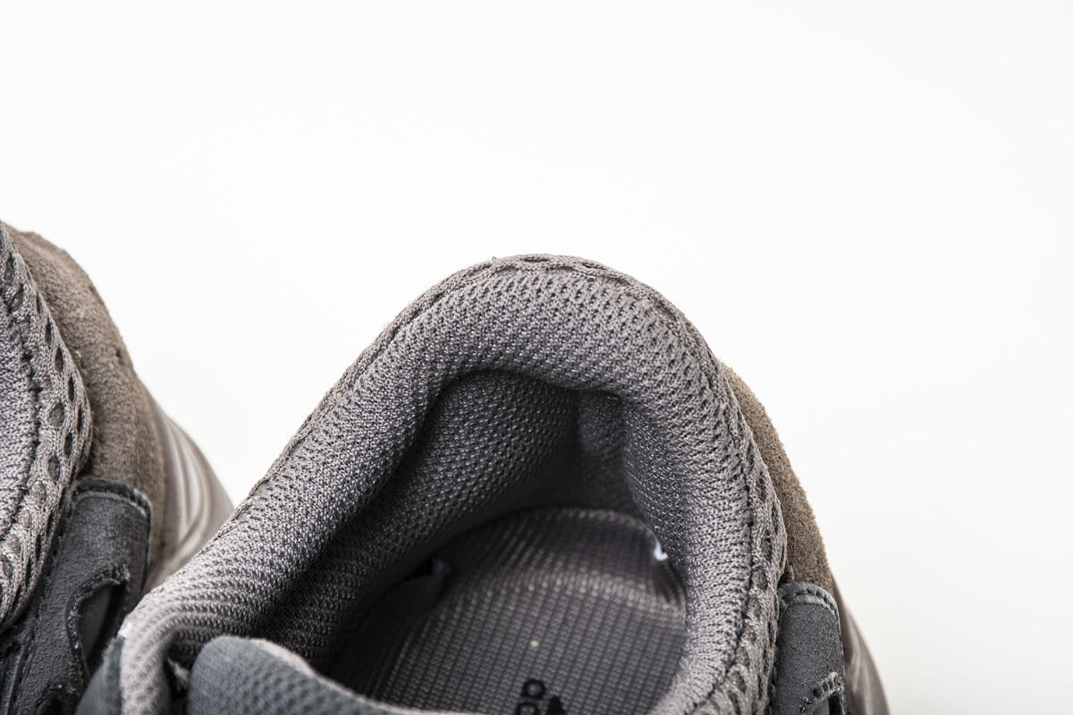AH Yeezy Boost 700 “Mauve”