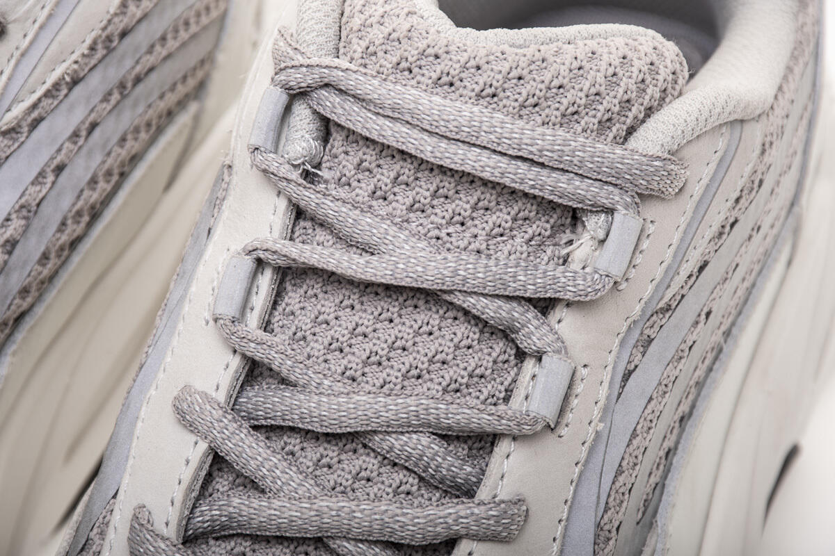AH Yeezy Boost 700 V2 “Static”