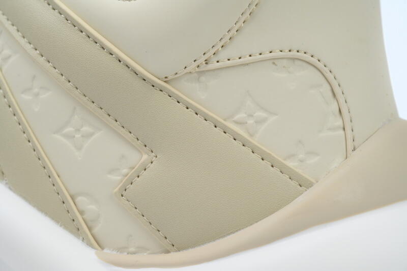 Louis Vuitton Archlight Sneakers Khaki