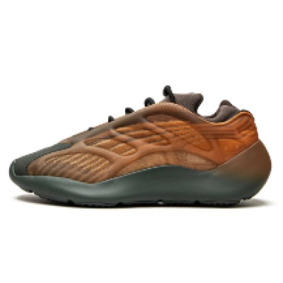 S2 adidas YEEZY Yeezy 700 V3 'Copper Fade' 01