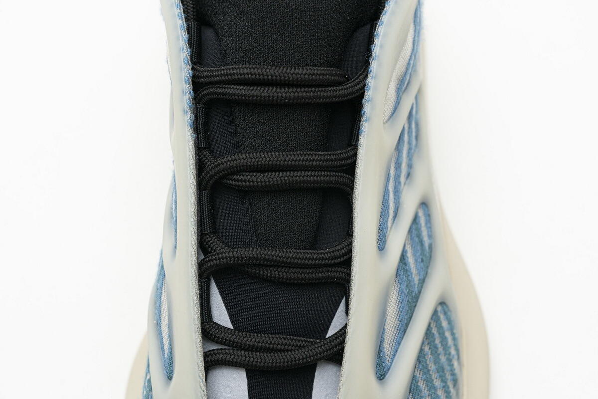 S2 adidas Yeezy 700 V3 “Kyanite” Basf Boost
