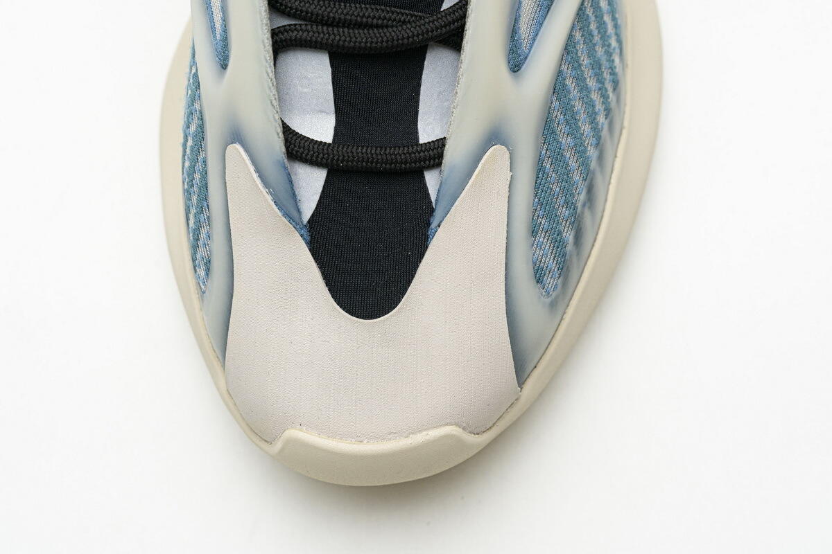 S2 adidas Yeezy 700 V3 “Kyanite” Basf Boost