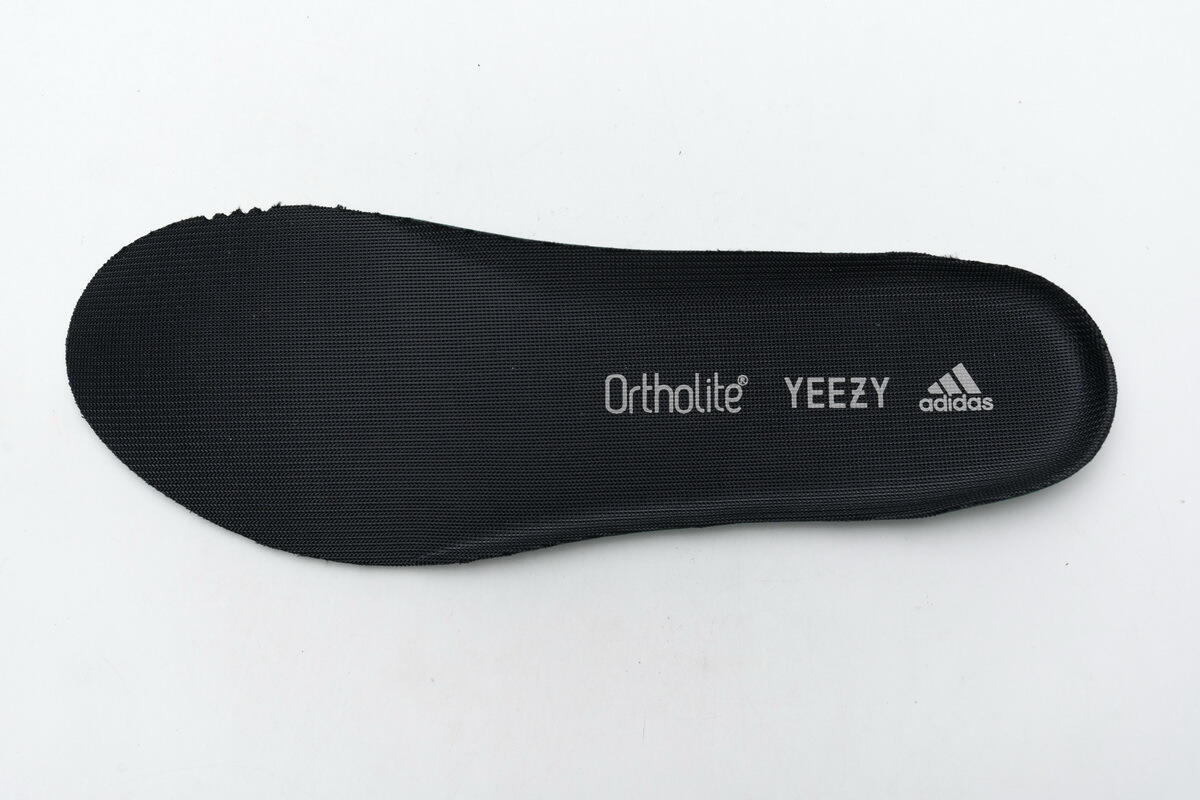 S2 adidas Yeezy Boost 700 V3 Srphym
