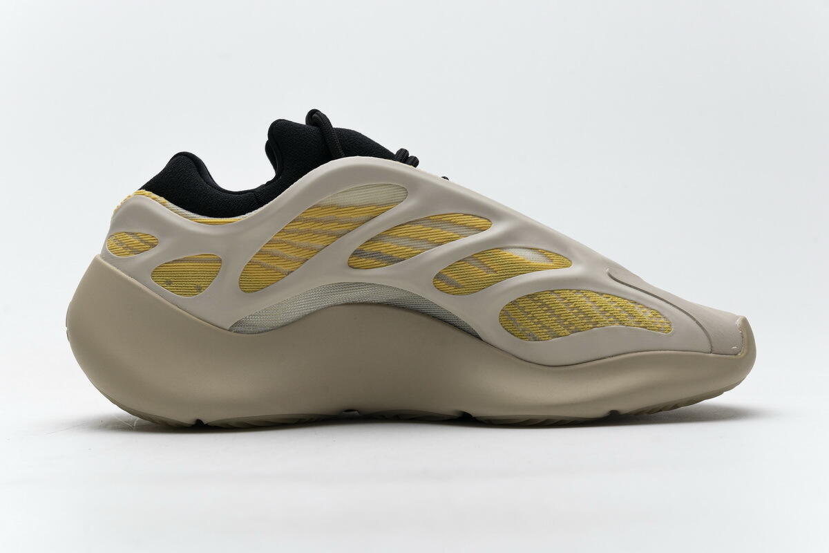 S2 adidas Yeezy Boost 700 V3 Srphym
