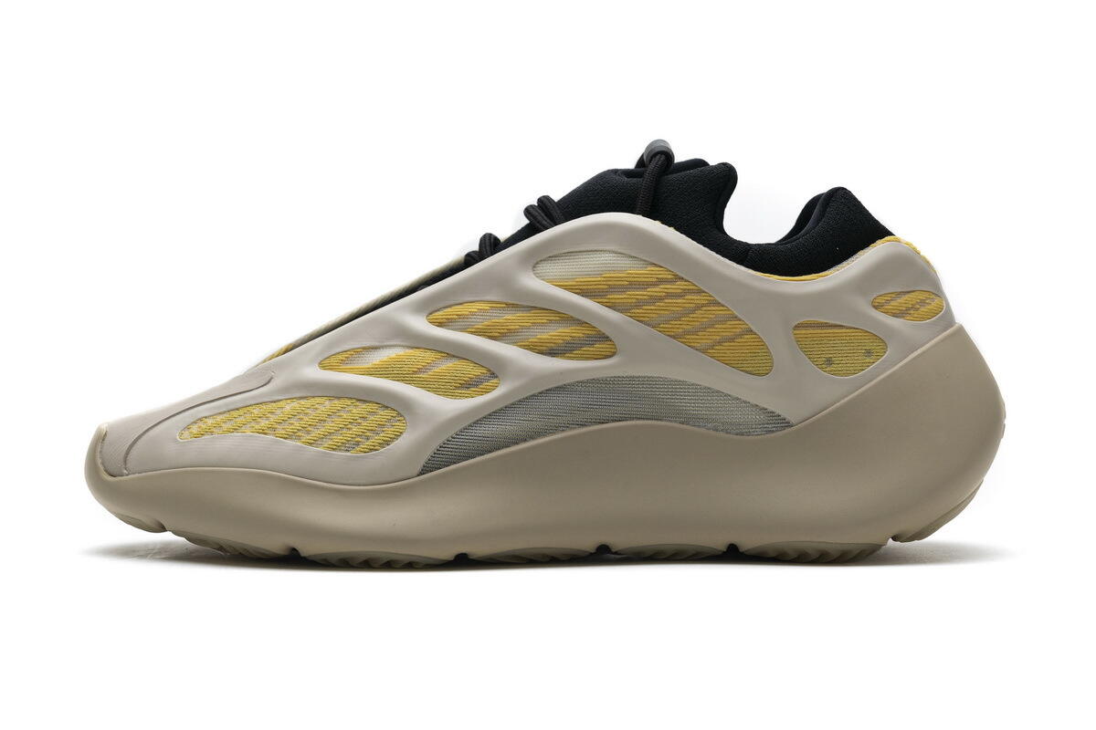 S2 adidas Yeezy Boost 700 V3 Srphym