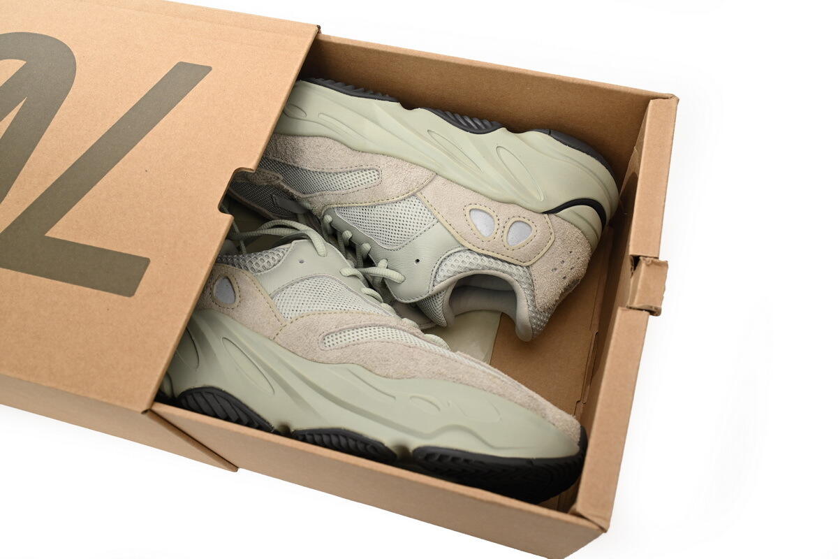 OG Adidas Yeezy Boost 700 "Salt"