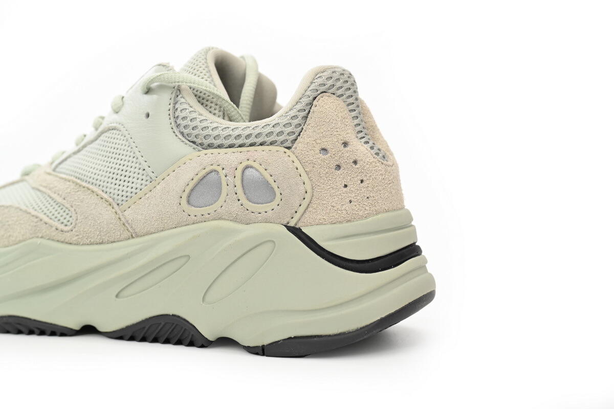 OG Adidas Yeezy Boost 700 "Salt"