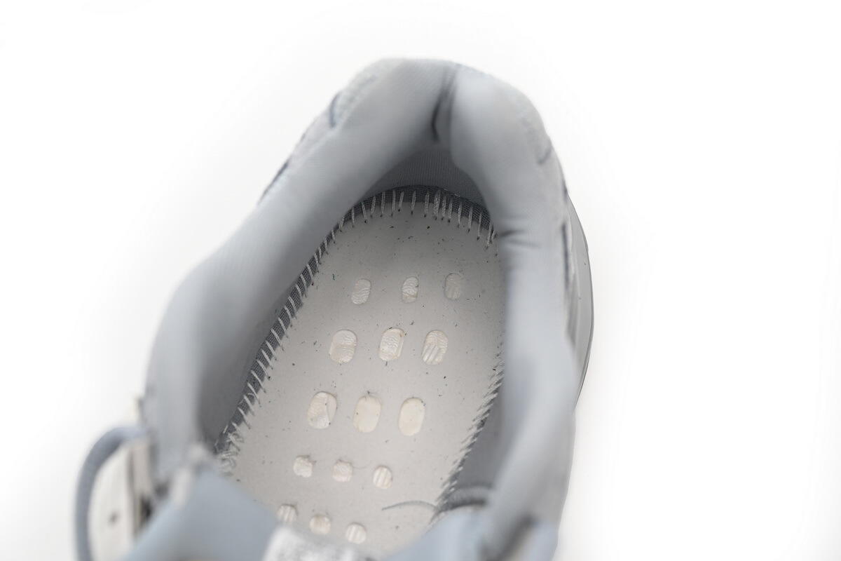 OG adidas Yeezy Boost 700 V2 “Hospital Blue”Real Boost
