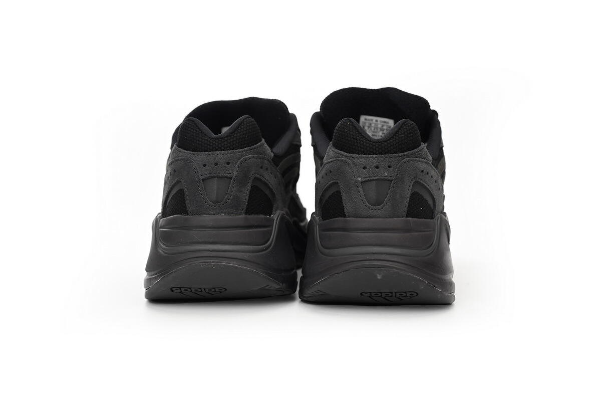 OG Yeezy Boost 700 V2 Vanta