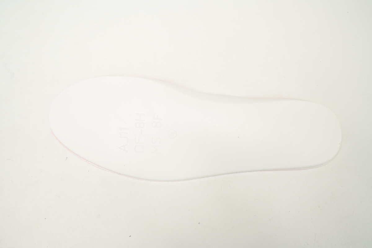 XP Air Jordan 11 Low WMNS “Legend Pink”