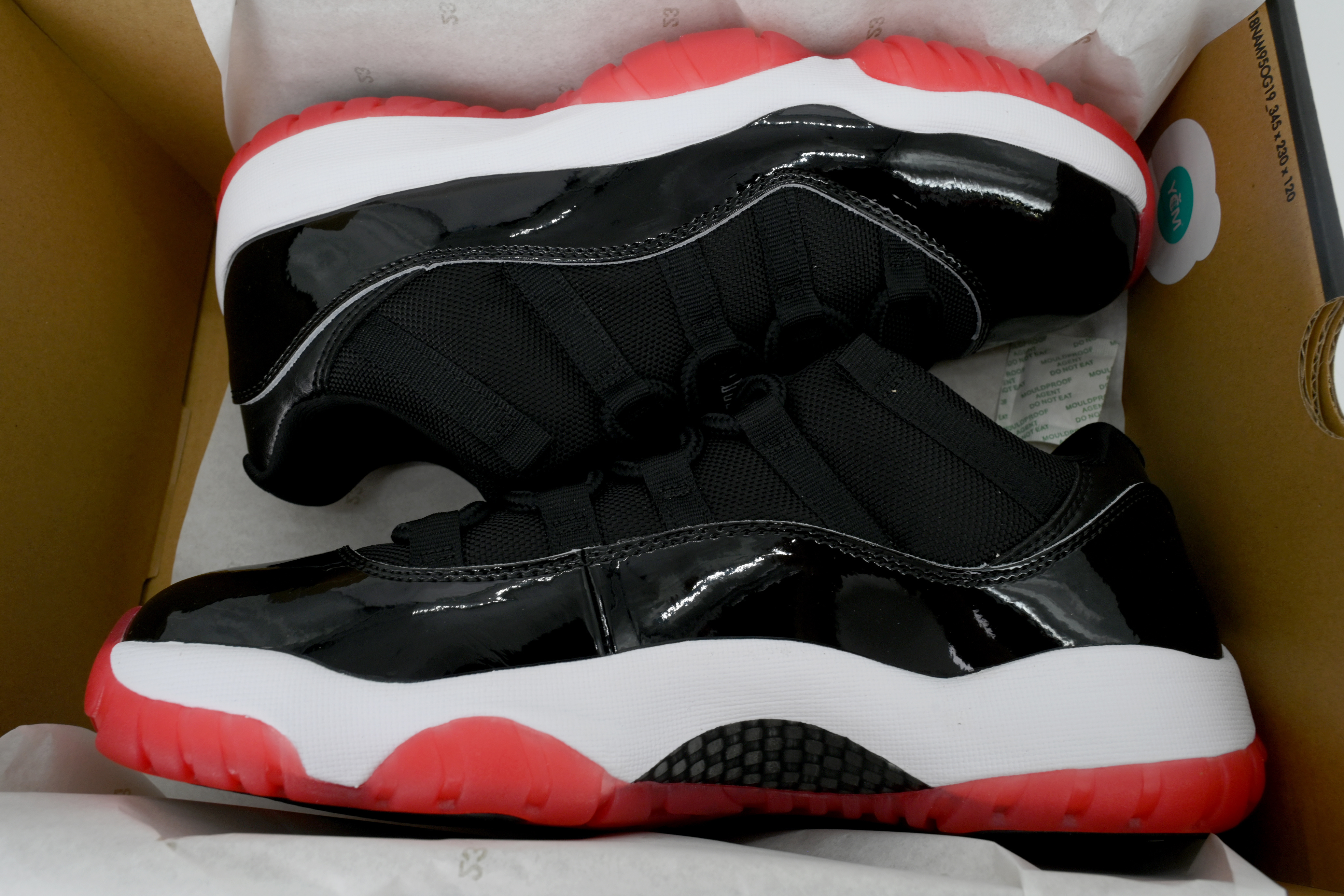 XH Air Jordan 11 Retro Low 'Bred'