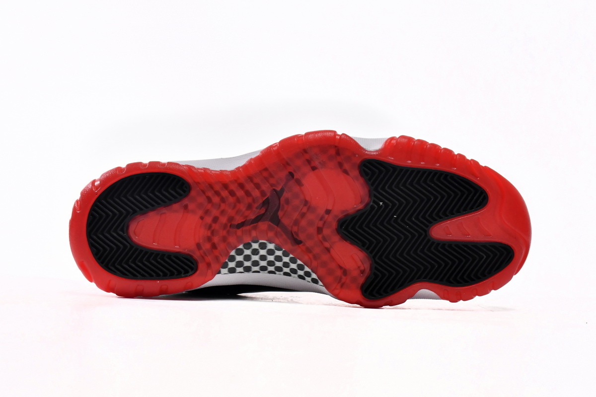XH Air Jordan 11 Retro Bred