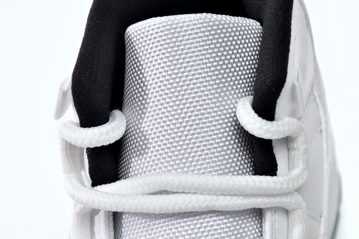 XH Air Jordan 11 Retro Legend Blue