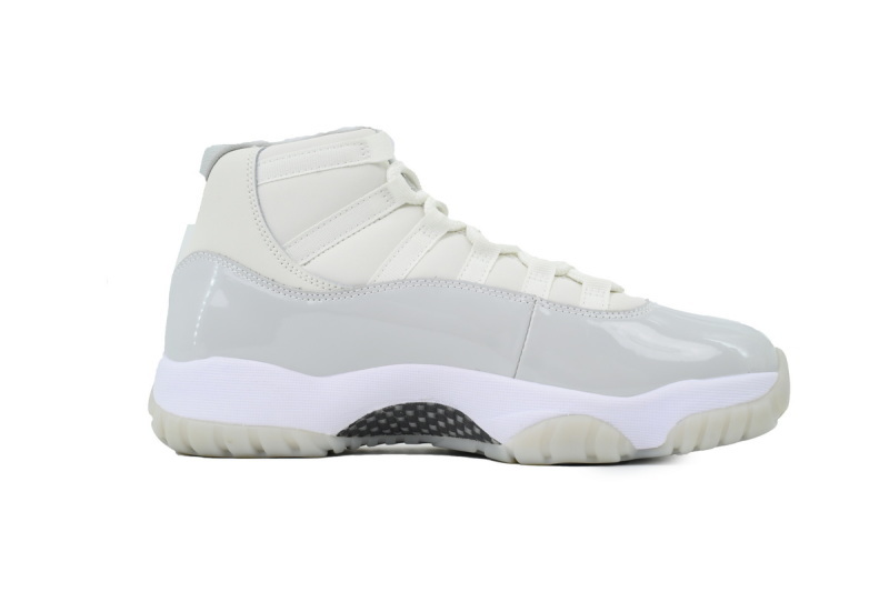DJ Wmns Air Jordan 11 Retro 'Grand Finale'