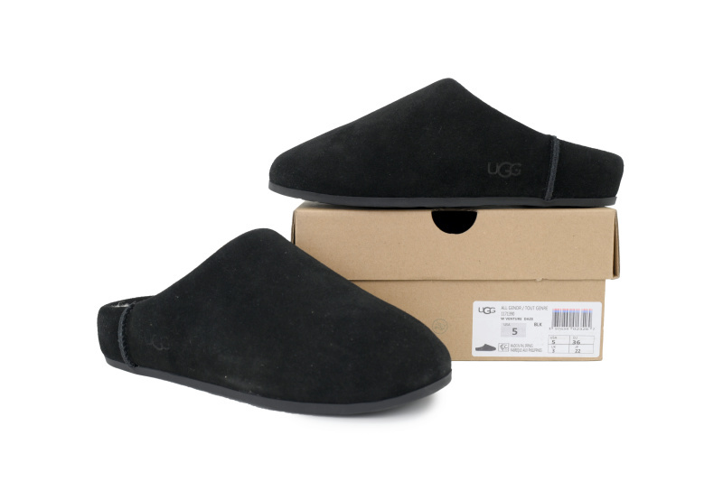 UGG Thin And Light Black Kick