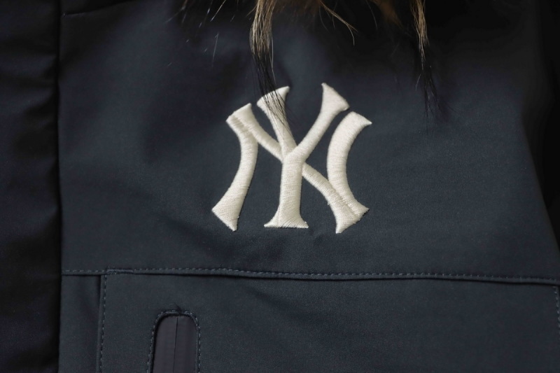 MLB 2nd Generation Large Fur Collar Workwear Down Jacket Grey