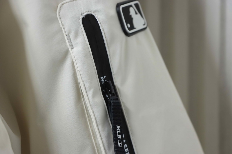 MLB 2nd Generation Large Fur Collar Workwear Down Jacket White