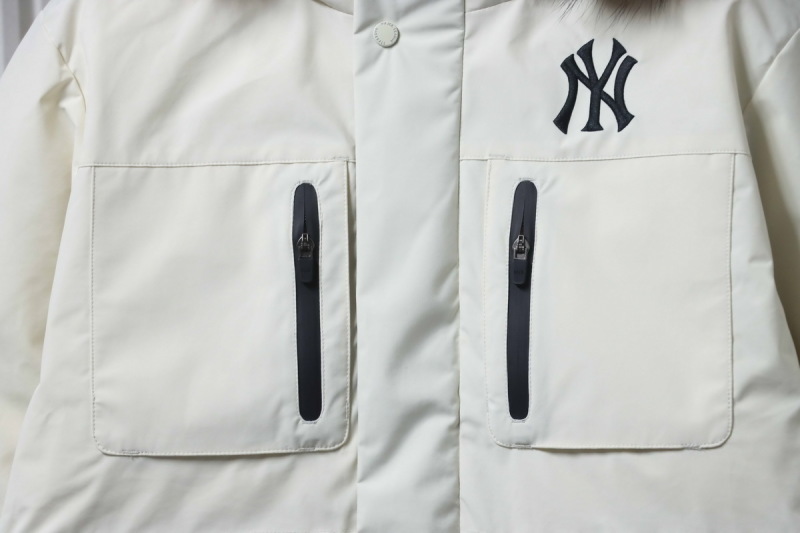 MLB 2nd Generation Large Fur Collar Workwear Down Jacket White