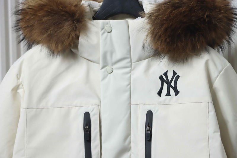 MLB 2nd Generation Large Fur Collar Workwear Down Jacket White