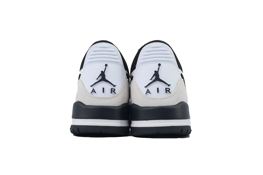 Air Jordan Legacy 312 Low 'Panda'