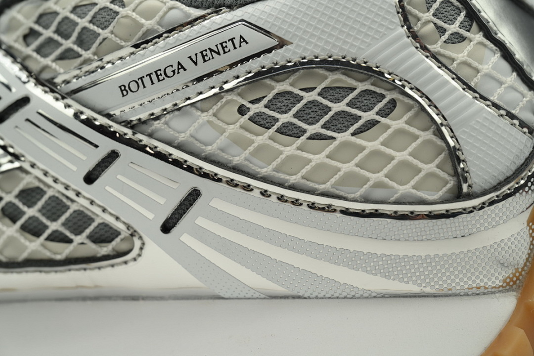Bottega Veneta Orbit Silver