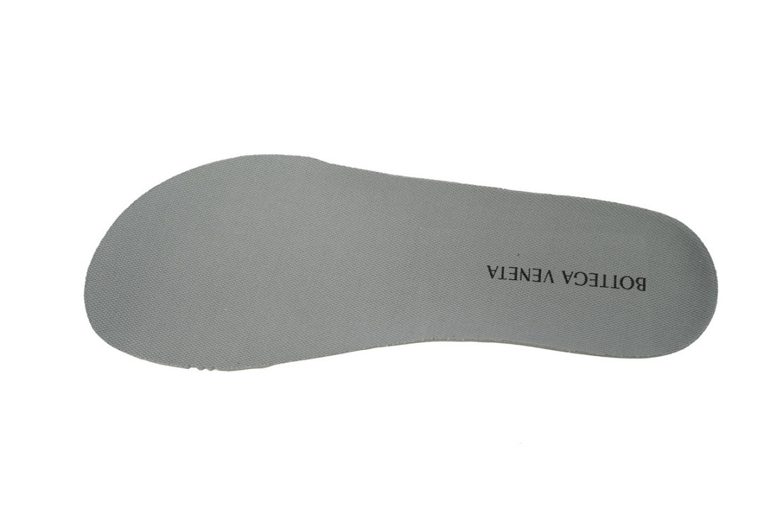 Bottega Veneta Orbit Silver