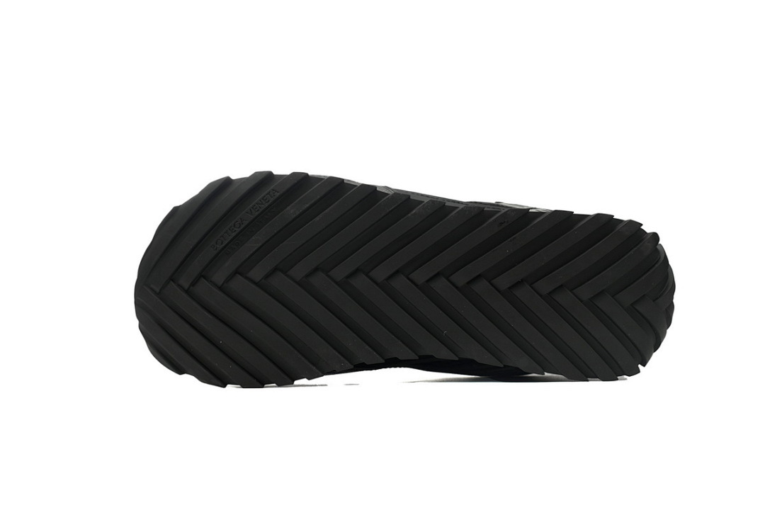 Bottega Veneta Orbit Black
