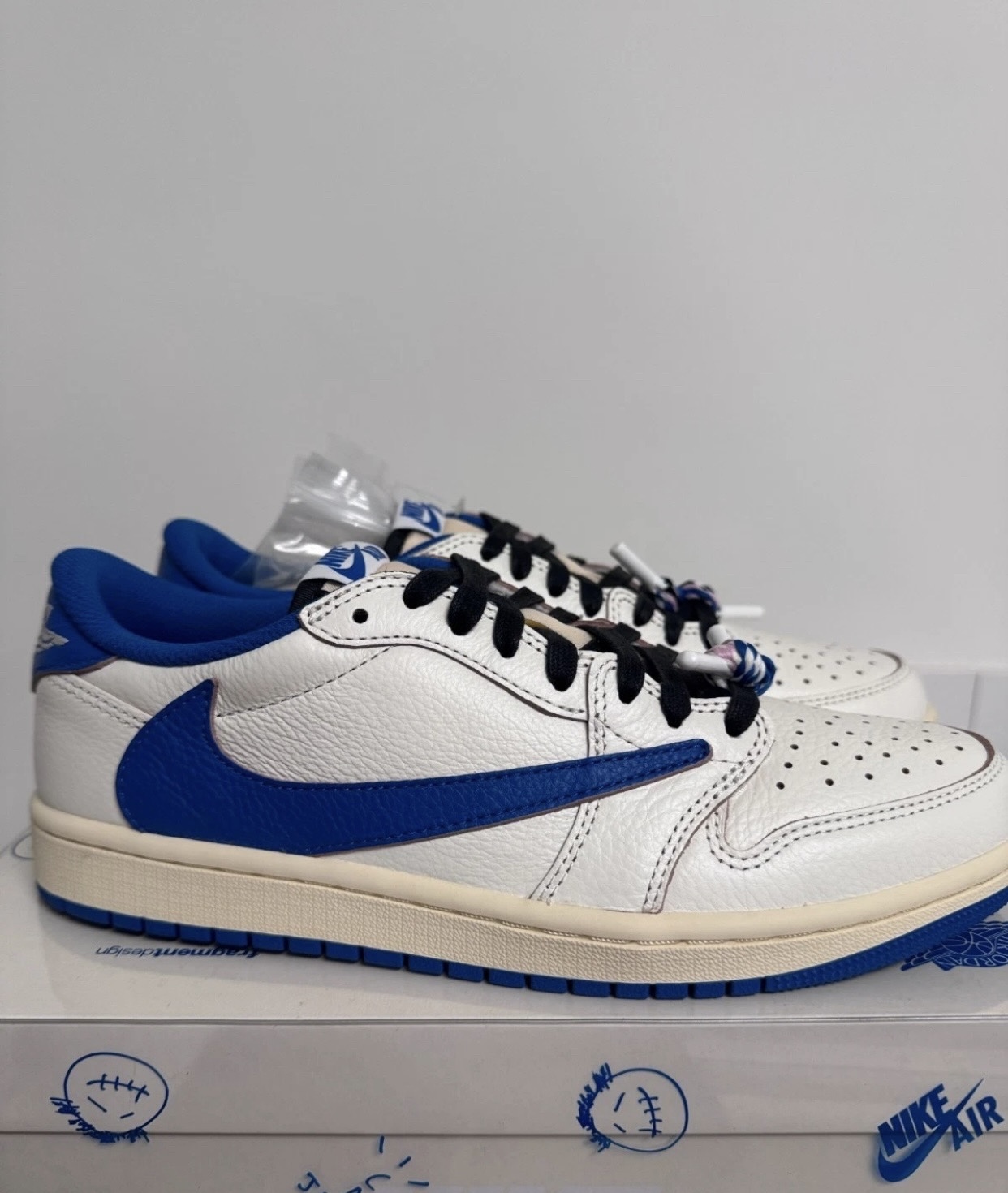 XP Fragment Design x Travis Scott x Air Jordan 1 Retro Low review zane 00
