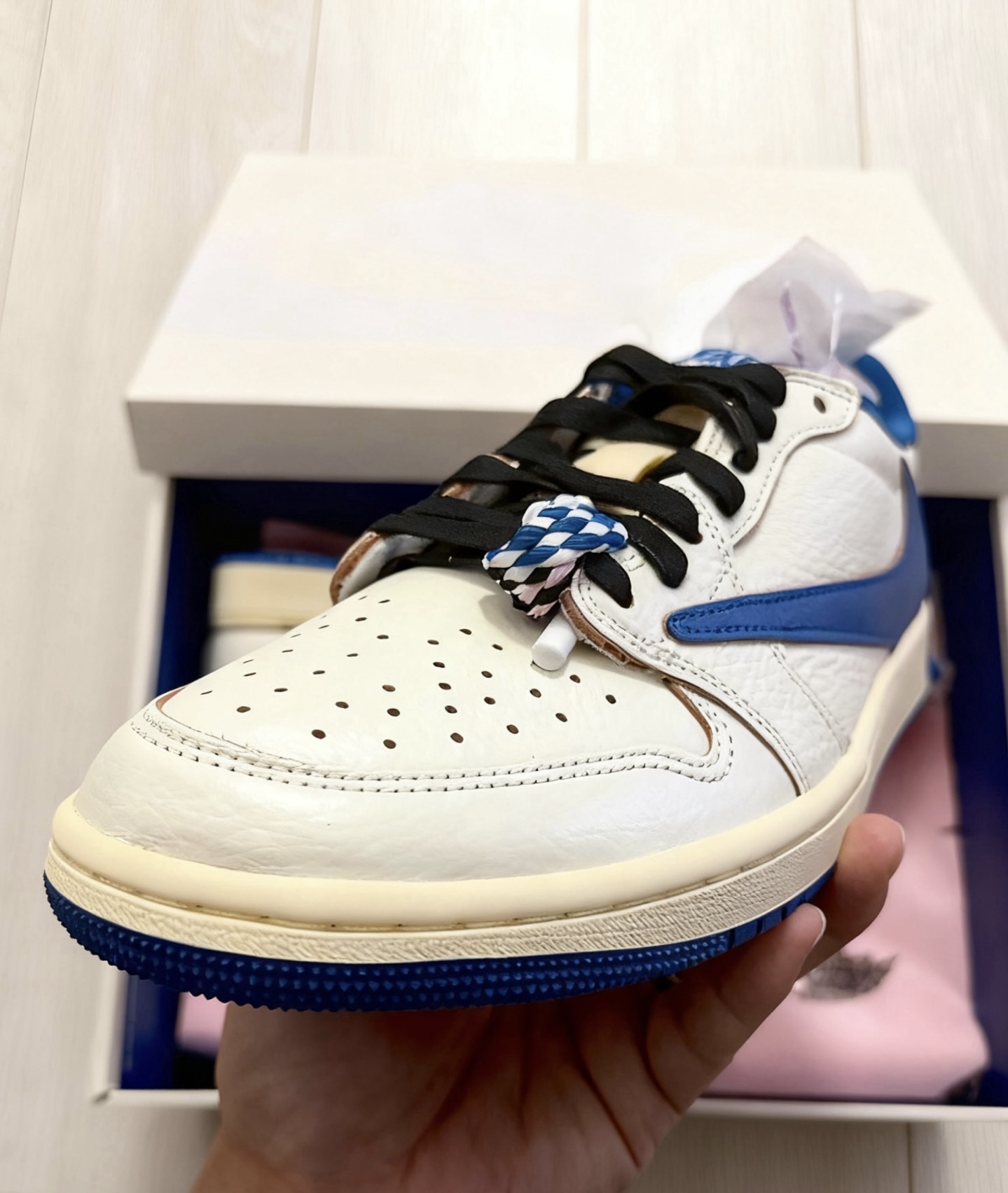XP Fragment Design x Travis Scott x Air Jordan 1 Retro Low review Brayden 02