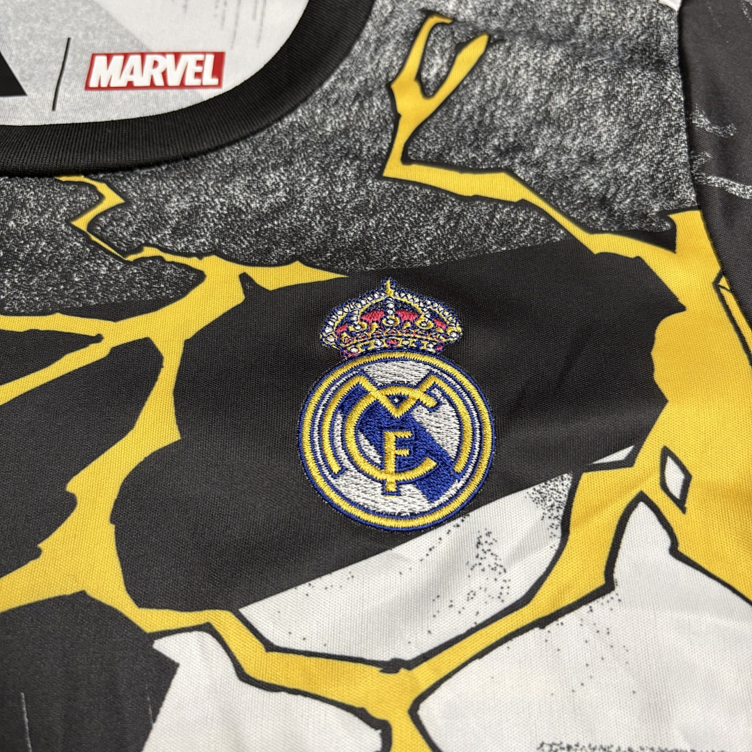 Real Madrid 2025/26 Home Kid Special Edition Jersey - Fan Version Football Shirt | Regular Fit