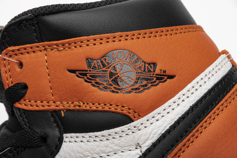 Air Jordan 1 Retro High OG “Shattered Backboard” 555088-005??