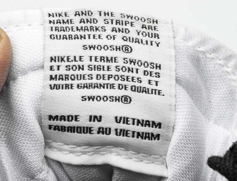 Air Jordan 1 OG High OG “Satin Black Toe” CD0461-016  ??