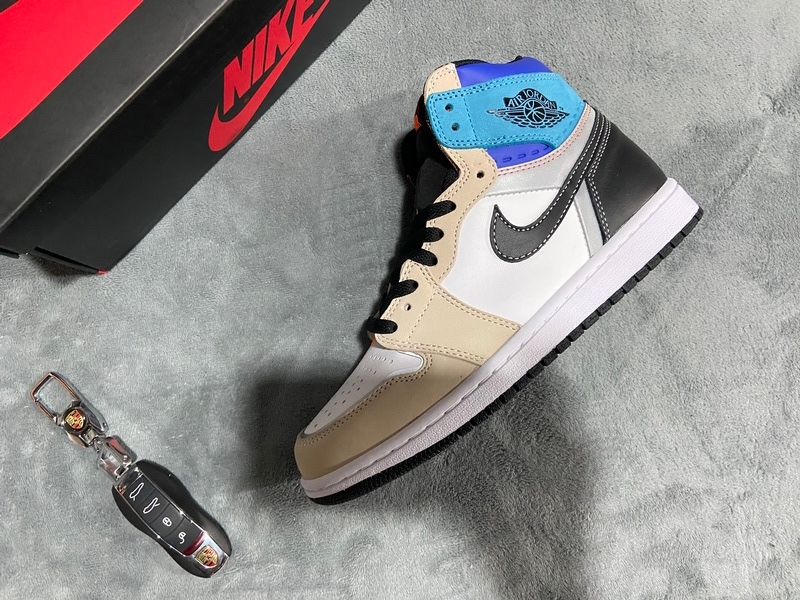 Air Jordan 1 High Multi-Color DC6515-100 ??