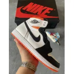 Air Jordan 1 High OG Electro Orange 555088-180??