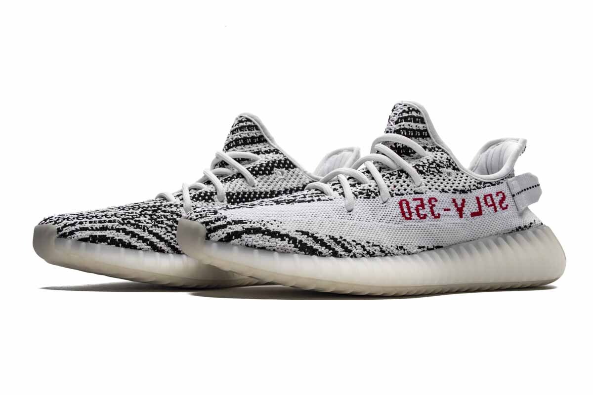 yeezy 350 zebra