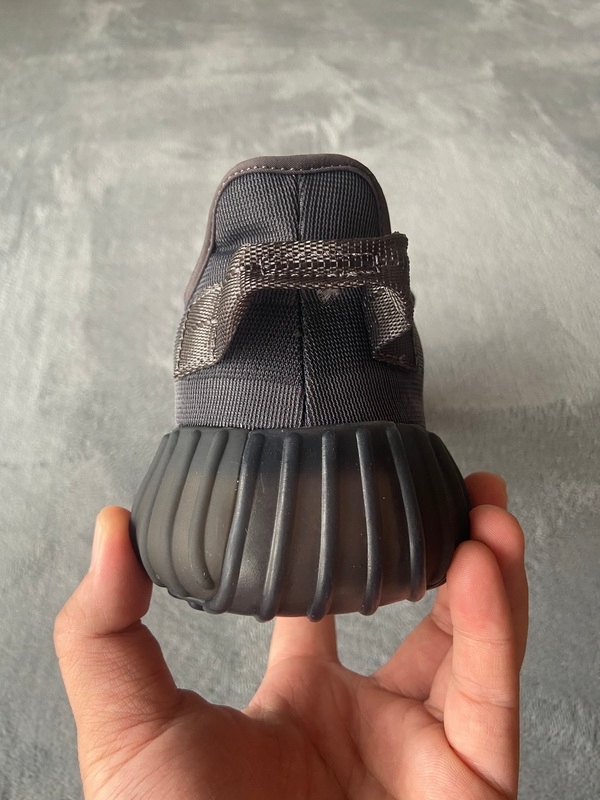 Adidas Yeezy Boost 350 V2 Mono Cinder GX3791??