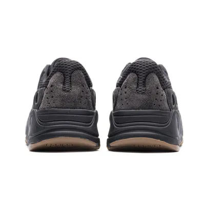 Adidas Yeezy 700 “Utility Black” FV5304 02
