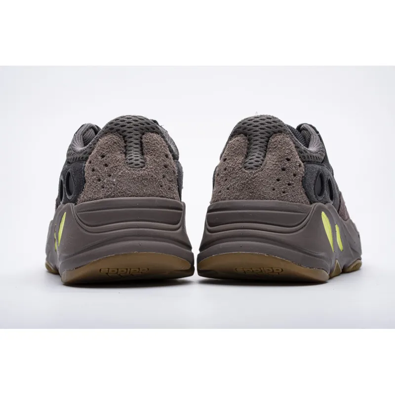 yeezy mauve 700