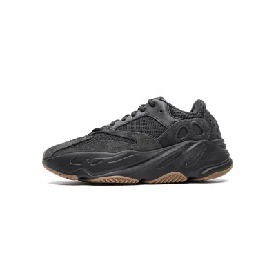 Yeezy Boost 700 V2 “Utility Black” FV5304 01