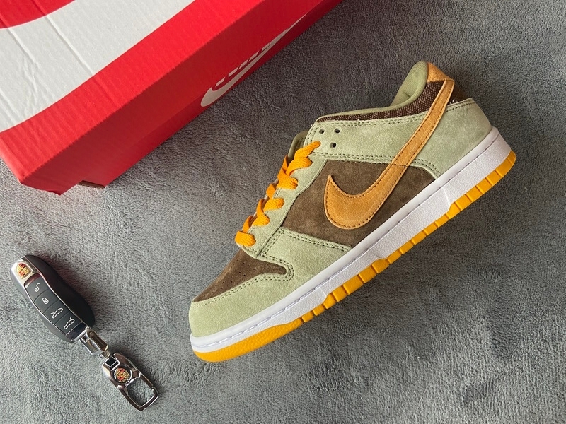 Dusty Olive Dunks