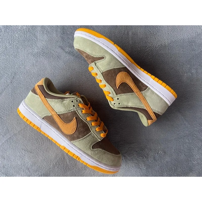 Dunk Low Dusty Olive 