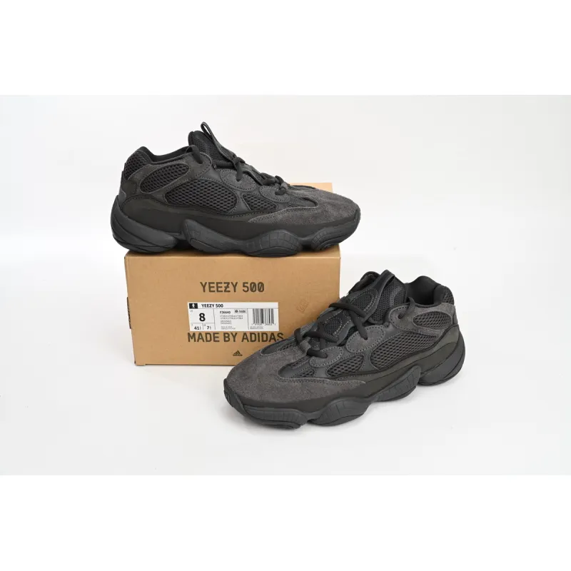 black yeezy 500