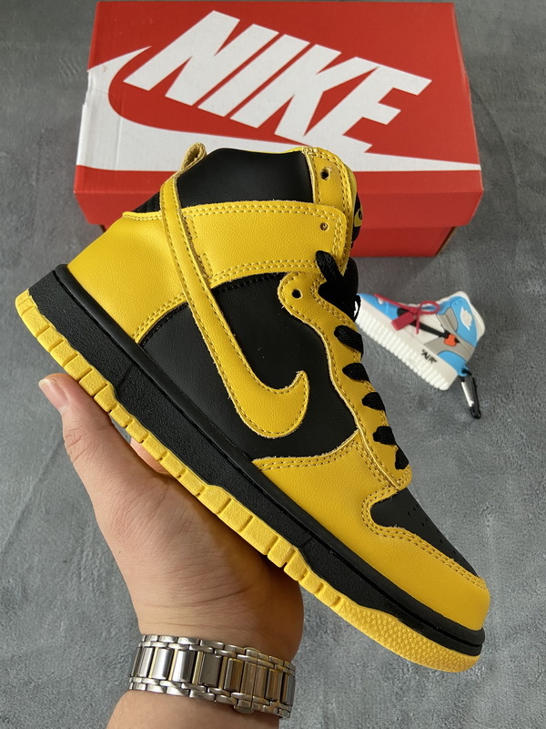 Nike Dunk High SP Varsity Maizec  CZ8149-002 ??nike