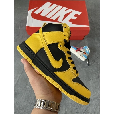 Nike Dunk High SP Varsity Maizec  CZ8149-002  02