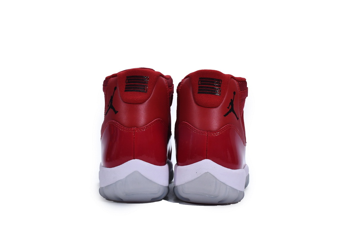 Air Jordan 11 Retro Win Like 96 378037-623 ??