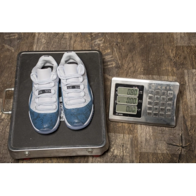 Air Jordan 11 Low “Navy Blue Snakeskin” CD6846-102 02